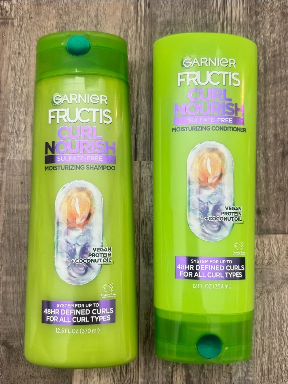 Garnier Fructis Curl Nourish Moisturizing Shampoo & Conditioner - Bright Green